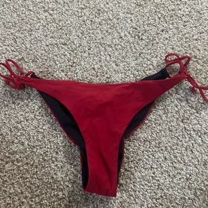 Lululemon reversible, swim bottoms, size 2